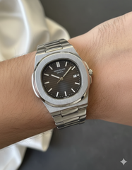 PP Nautilus - (Analog Watch)