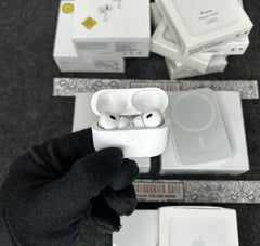AirPod Pro + Megsafe Power Bank Combo